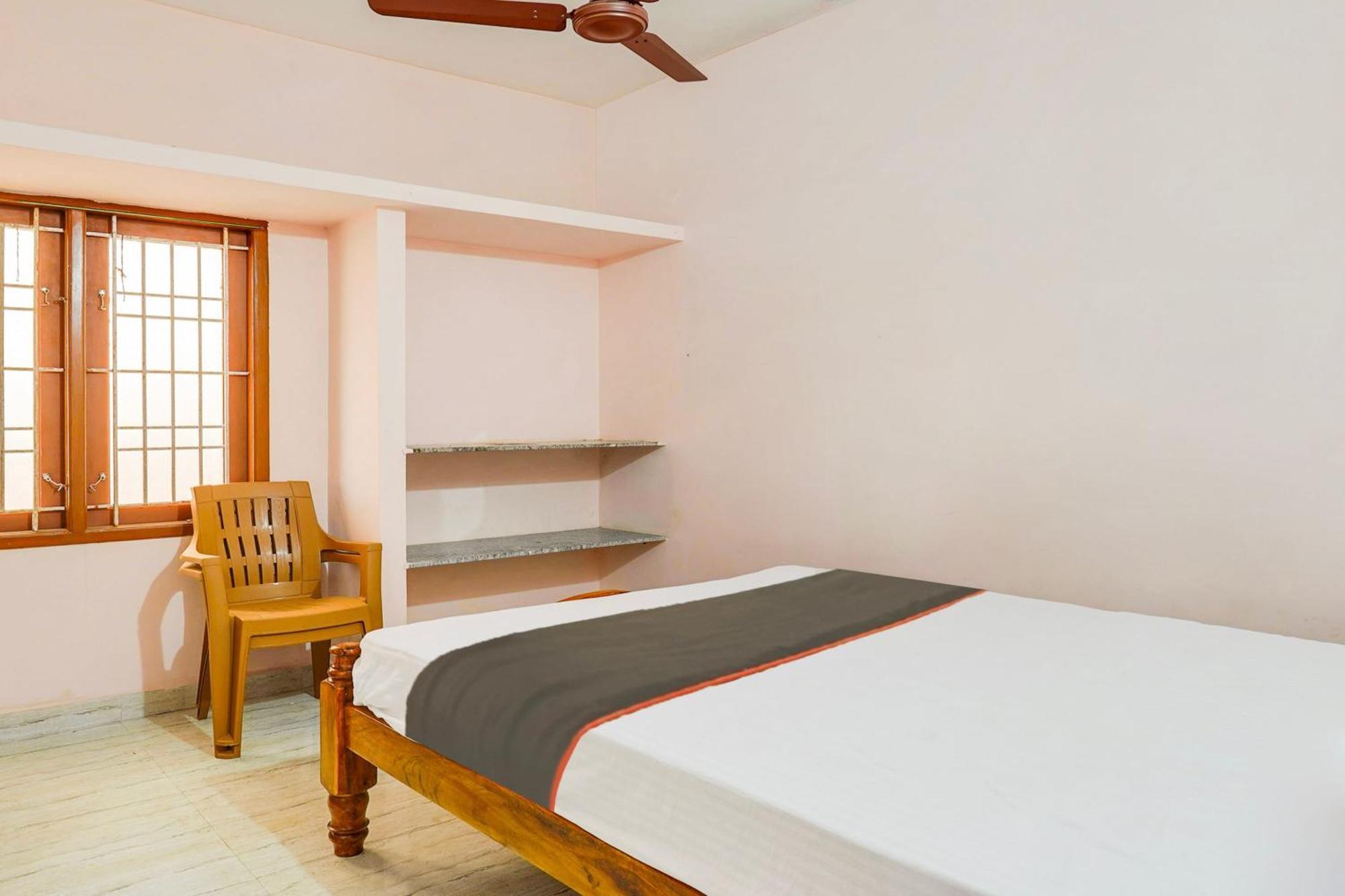 Apartment Oyo Park Residency *